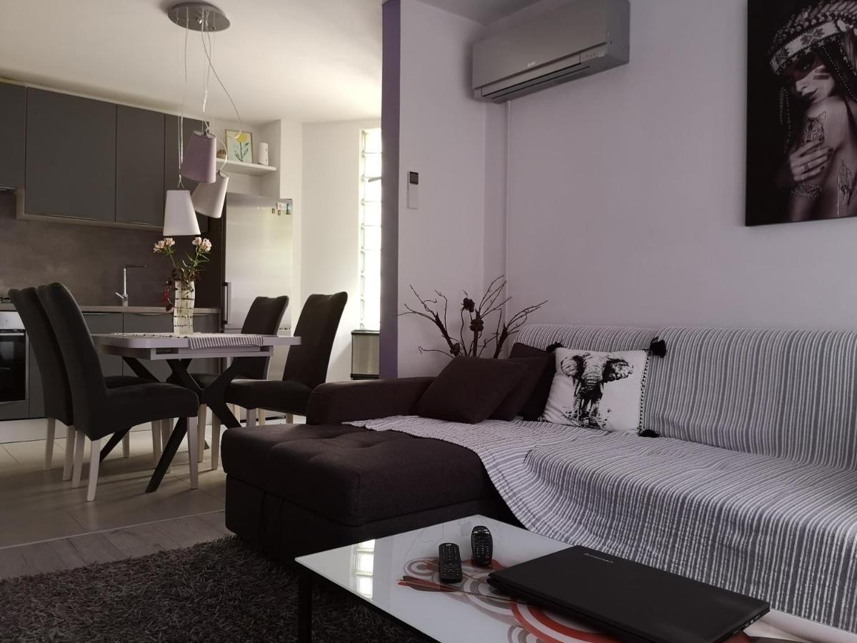 Apartman Emanuel พูลา ภายนอก รูปภาพ