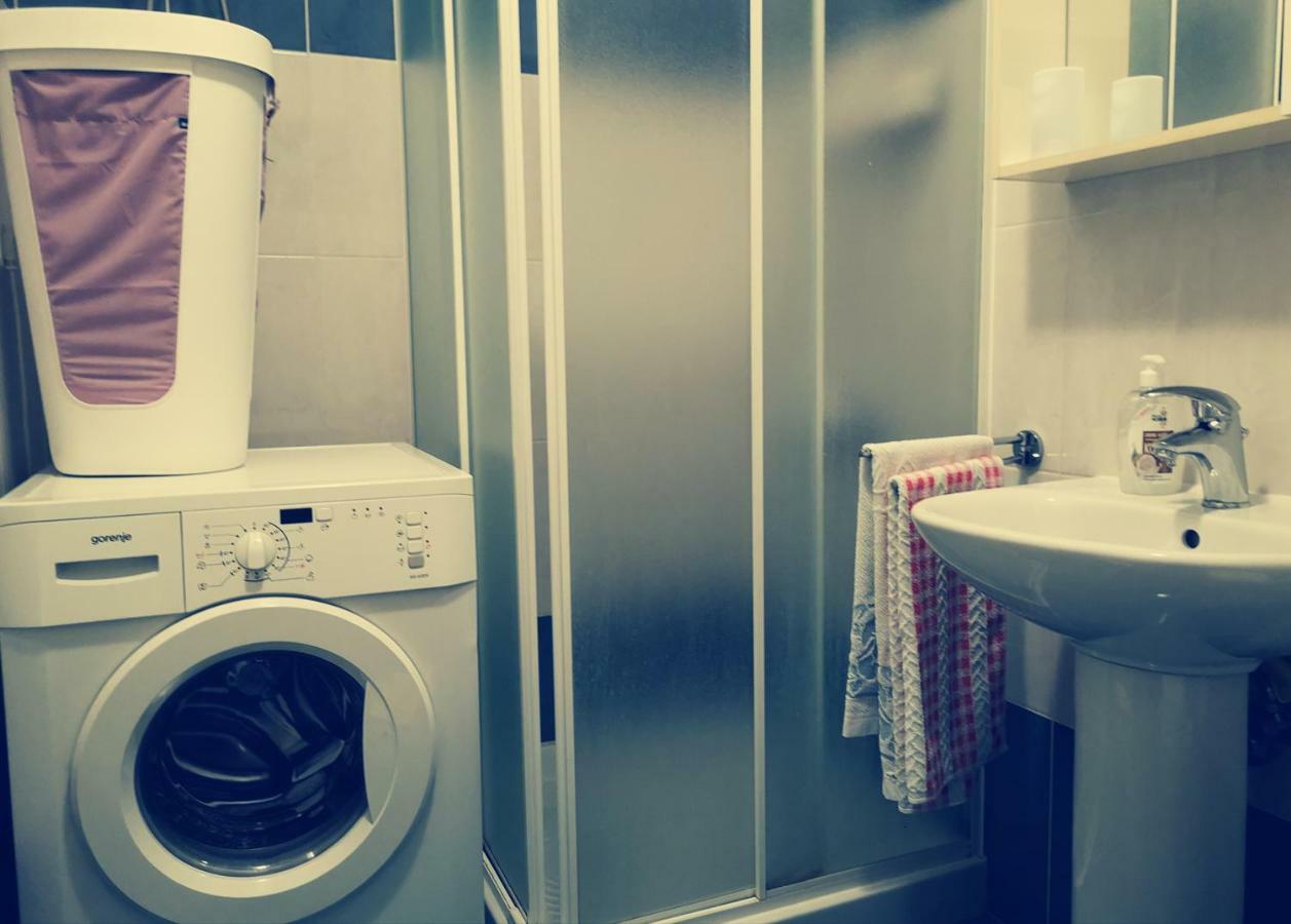 Apartman Emanuel พูลา ภายนอก รูปภาพ